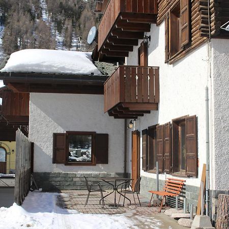 Baita Veglia Appartement Livigno Buitenkant foto