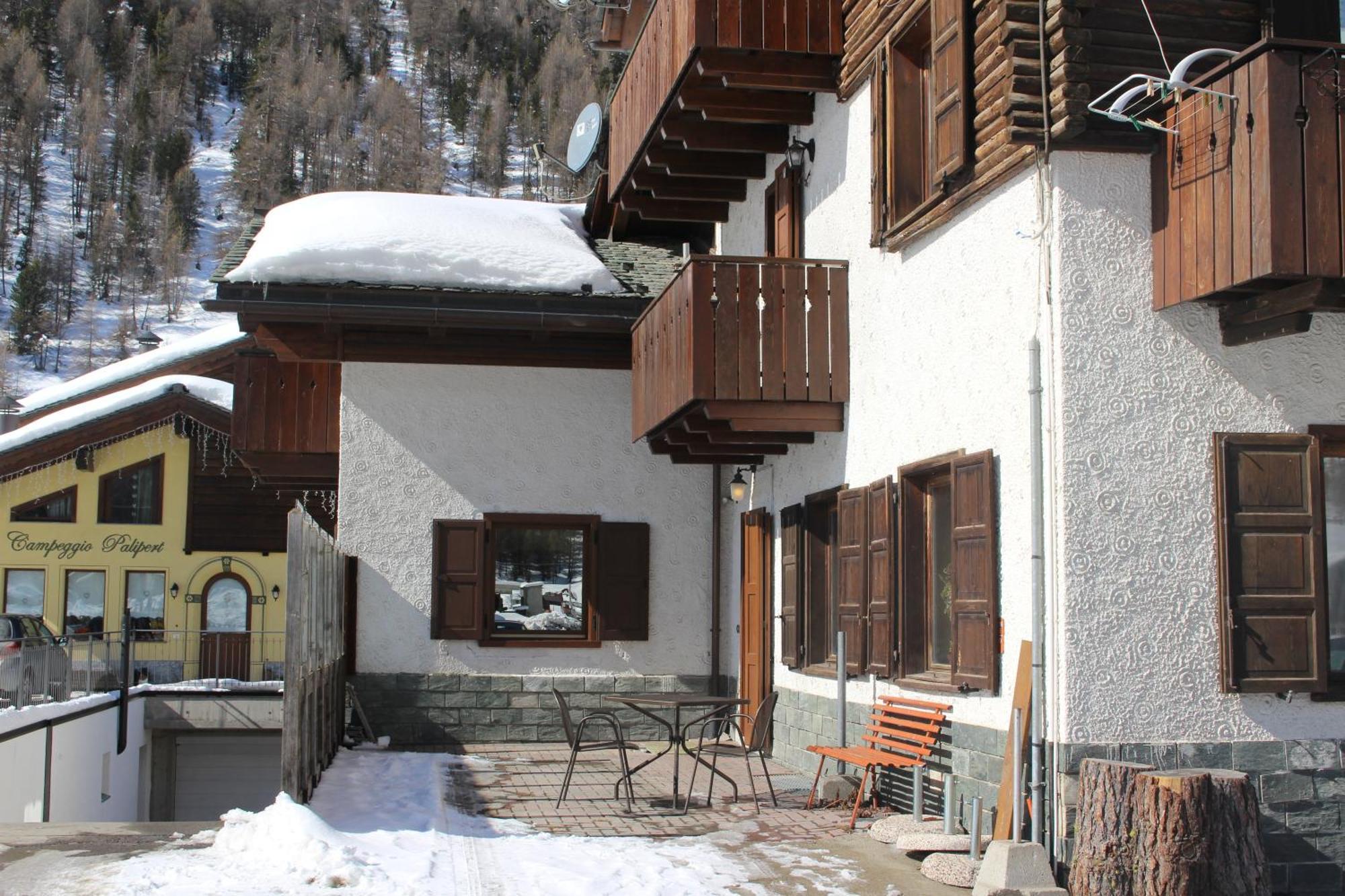 Baita Veglia Appartement Livigno Buitenkant foto